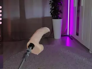 Flora's Live Sex Cam Show