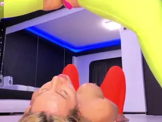 blondbabes's Live Sex Cam Show