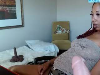 LondonSquirts's Live Sex Cam Show