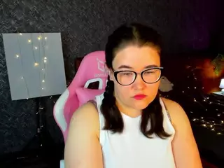 Tara's Live Sex Cam Show