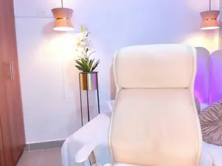 ava-brooks's Live Sex Cam Show