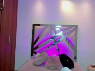 ava-brooks's Live Sex Cam Show