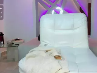 ava-brooks's Live Sex Cam Show