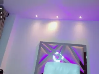 ava-brooks's Live Sex Cam Show