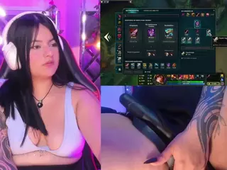 Eterna-Aura's Live Sex Cam Show