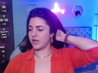 laura-hot19's Live Sex Cam Show