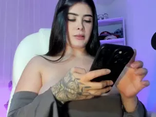nia akasha's Live Sex Cam Show