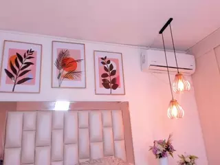 Kiim-miller's Live Sex Cam Show