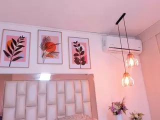 Kiim-miller's Live Sex Cam Show