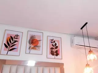 Kiim-miller's Live Sex Cam Show