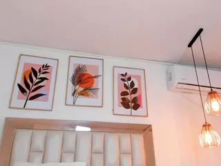 Kiim-miller's Live Sex Cam Show