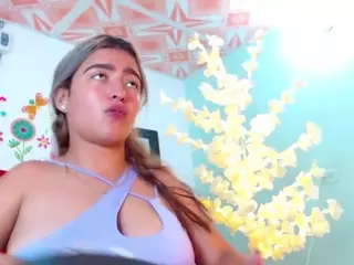scarleth-snow's Live Sex Cam Show
