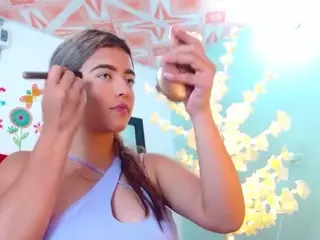 scarleth-snow's Live Sex Cam Show