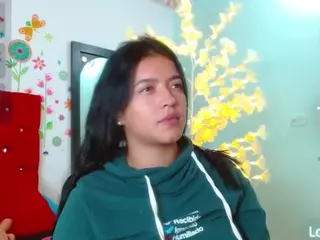 scarleth-snow's Live Sex Cam Show