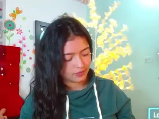scarleth-snow's Live Sex Cam Show