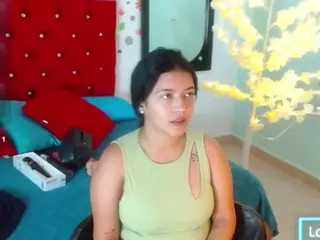 scarleth-snow's Live Sex Cam Show
