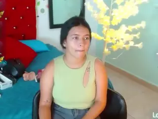 scarleth-snow's Live Sex Cam Show