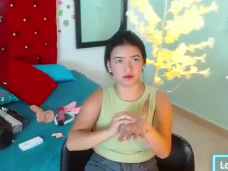 scarleth-snow's Live Sex Cam Show