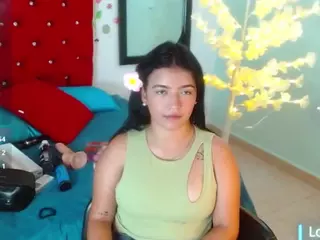 scarleth-snow's Live Sex Cam Show