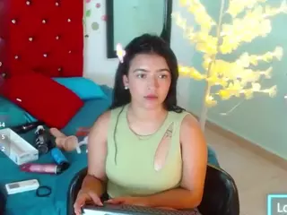 scarleth-snow's Live Sex Cam Show