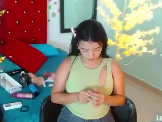 scarleth-snow's Live Sex Cam Show