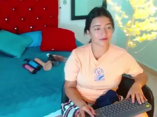 scarleth-snow's Live Sex Cam Show