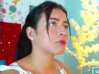 scarleth-snow's Live Sex Cam Show