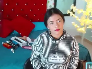 scarleth-snow's Live Sex Cam Show