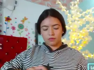scarleth-snow's Live Sex Cam Show