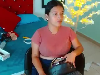 scarleth-snow's Live Sex Cam Show