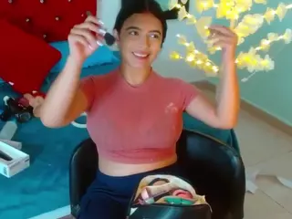 scarleth-snow's Live Sex Cam Show