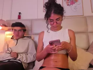 Zuky 💕's Live Sex Cam Show