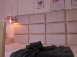 Zuky 💕's Live Sex Cam Show