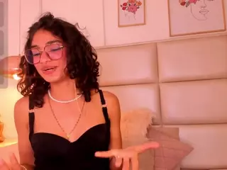 Zuky 💕's Live Sex Cam Show