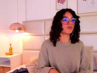 Zuky 💕's Live Sex Cam Show