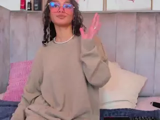 Zuky 💕's Live Sex Cam Show