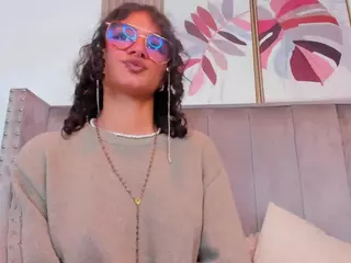 Zuky 💕's Live Sex Cam Show