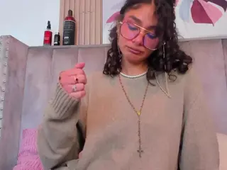 Zuky 💕's Live Sex Cam Show
