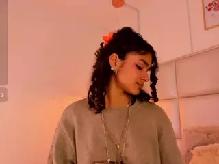 Zuky 💕's Live Sex Cam Show
