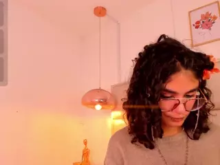 Zuky 💕's Live Sex Cam Show