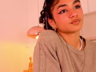 Zuky 💕's Live Sex Cam Show