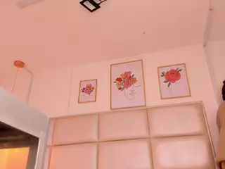 Zuky 💕's Live Sex Cam Show