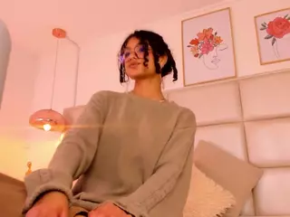 Zuky 💕's Live Sex Cam Show