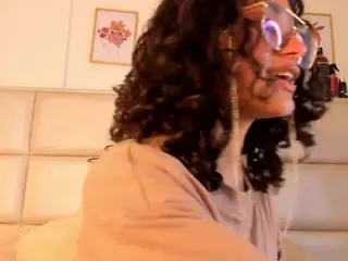 Zuky 💕's Live Sex Cam Show