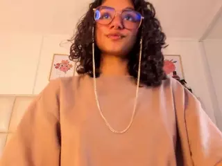 Zuky 💕's Live Sex Cam Show