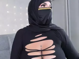 Zulema-Parvin's Live Sex Cam Show