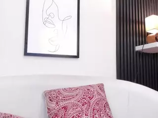 Zulema-Parvin's Live Sex Cam Show