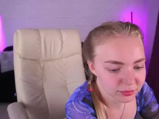 EmilySunshineS's Live Sex Cam Show