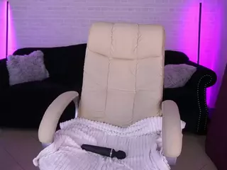 EmilySunshineS's Live Sex Cam Show