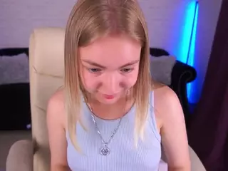 EmilySunshineS's Live Sex Cam Show